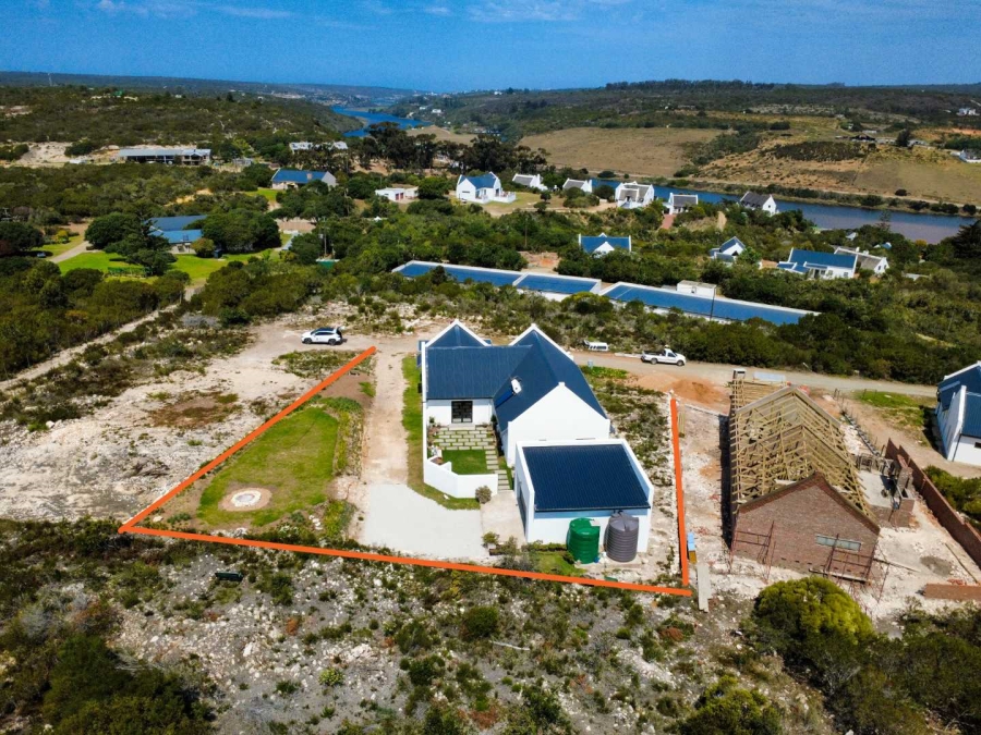 2 Bedroom Property for Sale in Stilbaai Oos Western Cape